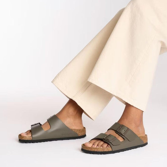 Birkenstock Arizona Smooth Natural Leather Concrete Grey Regular Width