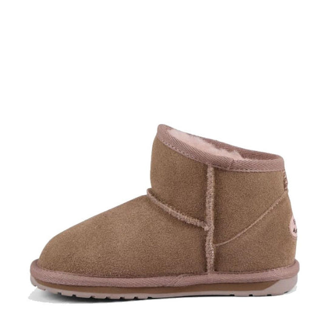 The EMU Kids Daisy Mushroom Merino Wool Boot is a brown suede mini boot with soft Merino wool lining and a flat, slightly ridged sole, shown in side profile against a white background., 9330071974605, 9330071974612, 9330071974629, 9330071974636, 9330071974643, 9330071974650, 9330071974667