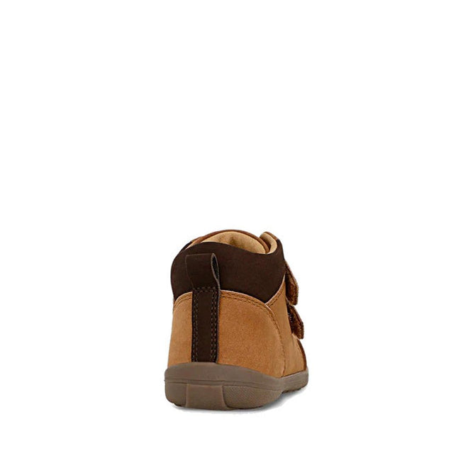 The Clarks Kids Max Leather Boot Tan is shown from the back against a white background, featuring tan leather, a dark brown padded collar with pull tab, textured rubber sole, smooth heel design, and an adjustable fit for kids., 36319, 9336078984753, 9336078984777, 9336078984791, 9336078984814, 36324, 36325, 36326