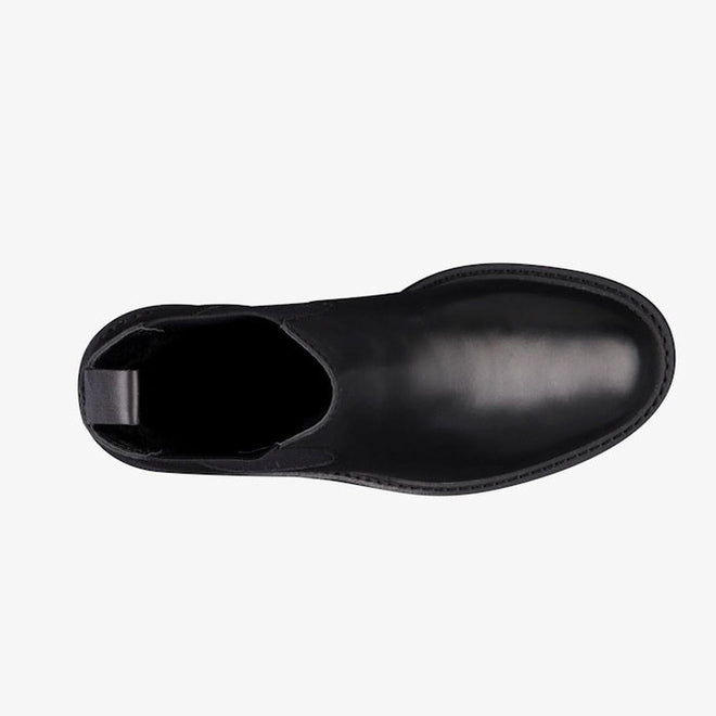 A top down shot of the EMU Clara black waterproof chelsea boot with pull on tab. As it is black you can see the merino wool lining.,
9330071927755,
9330071927762,
9330071927779,
9330071927786,