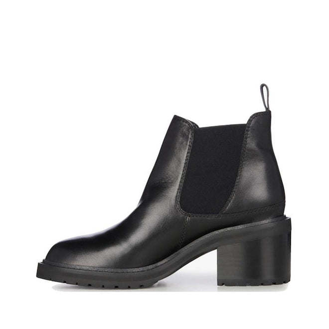 Inner side view of the right foot of the EMU Clara waterproof chelsea boot showing the elastic gusset and block heel.,
9330071927755,
9330071927762,
9330071927779,
9330071927786,