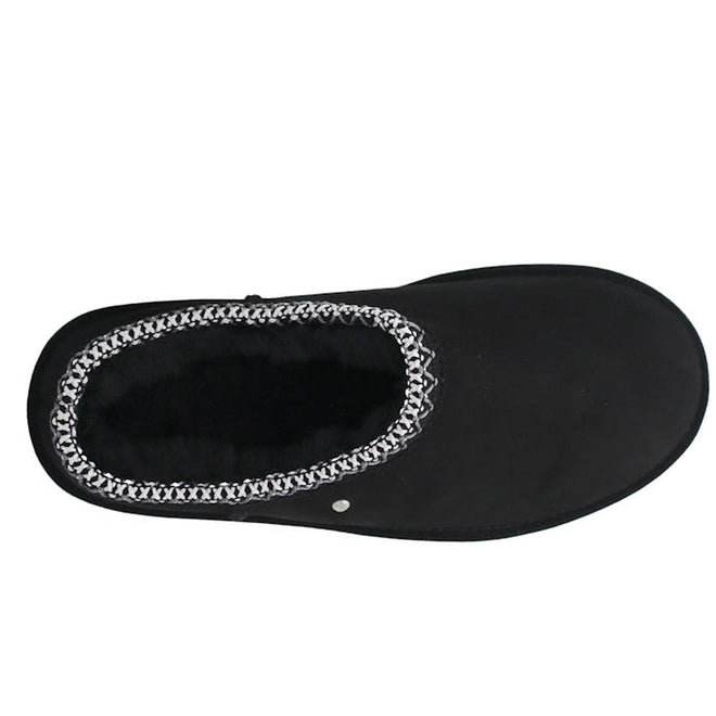 Top down view of EMU Outback Sharky Scuff Mule Black Slipper sandal with a chain detail and showing black sheepskin inner on a white background.,
9330071973073,
9330071973080,
9330071973097,, 45243, 9330071973073, 9330071973080, 9330071973097, 45247, 45248