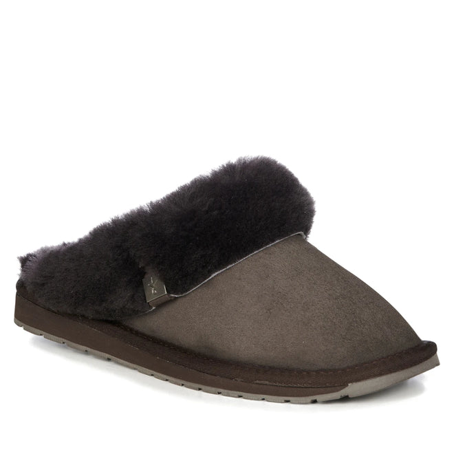 The EMU Women's Eden Platinum Sheepskin Chocolate Brown Scuff Slipper features a single dark brown design, a plush black lining, and a flat rubber sole, shown against a plain white background.