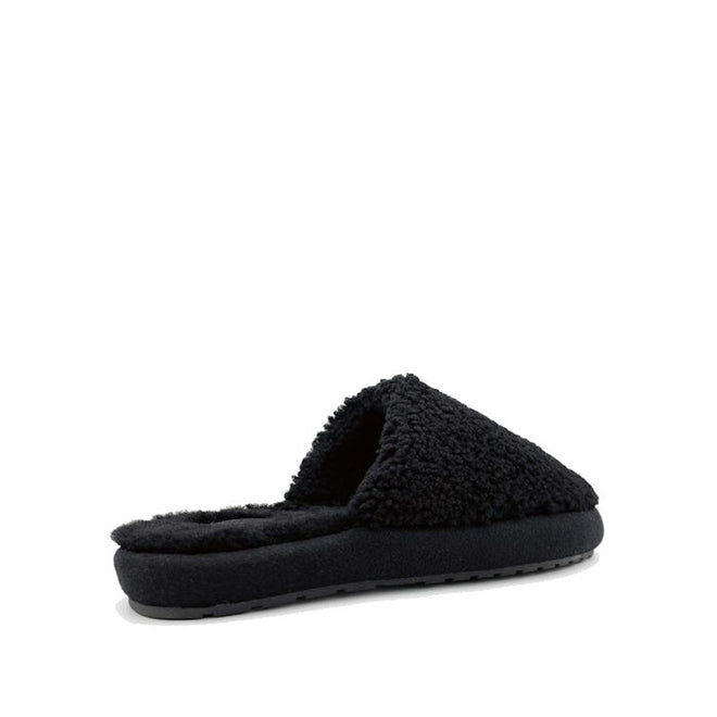 Heel to front view of the EMU Starly mule in balc sheepskin.,
9330071972601,
9330071972618,
9330071972625,
9330071972632,