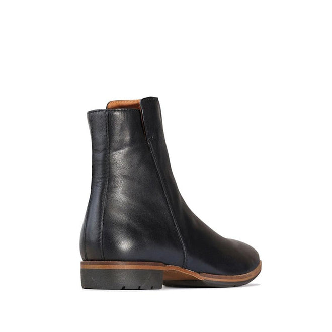 9321191262208,
9321191262215,
9321191262222,
9321191262239,
9321191262246,