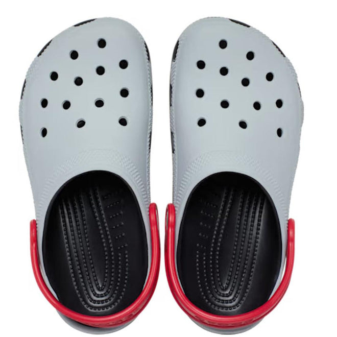 Top doen view of both feet Kids Grey croc grey clogs with black soles and red straps on a white background,
198445164101,
198445164118,
198445164125,
198445164132,
198445164149,
198445164156,, 198445164101, 198445164118, 198445164125, 198445164132, 198445164149, 198445164156, 46019, 46020, 46021