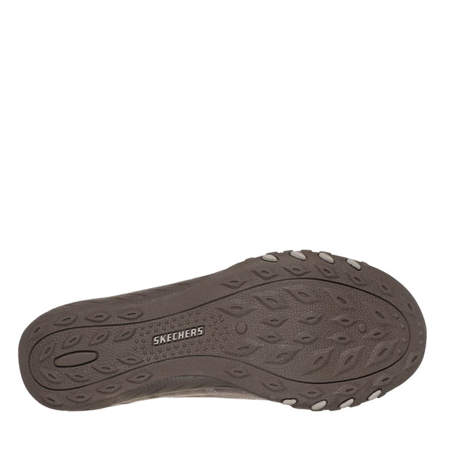 Skechers Womens Breathe Easy Home-Body Wide Slip Ins Sneaker Dark Taupe