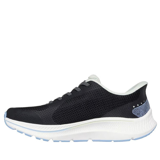 Black running shoe with white sole on a white background, right inside front view,
198376966874,
198376966898,
198376966911,, 45865, 45866, 198376966874, 45868, 198376966898, 45870, 198376966911, 45872, 45873, 45874