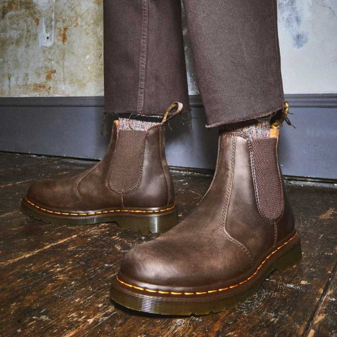 Dr Martens - 2976 YS Chelsea Boot Yellow  Stitching  Crazy Horse Brown