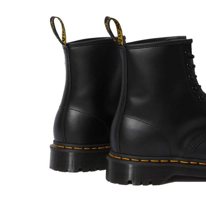 Dr Martens - Bex 1460 8 Up Black Leather Boot